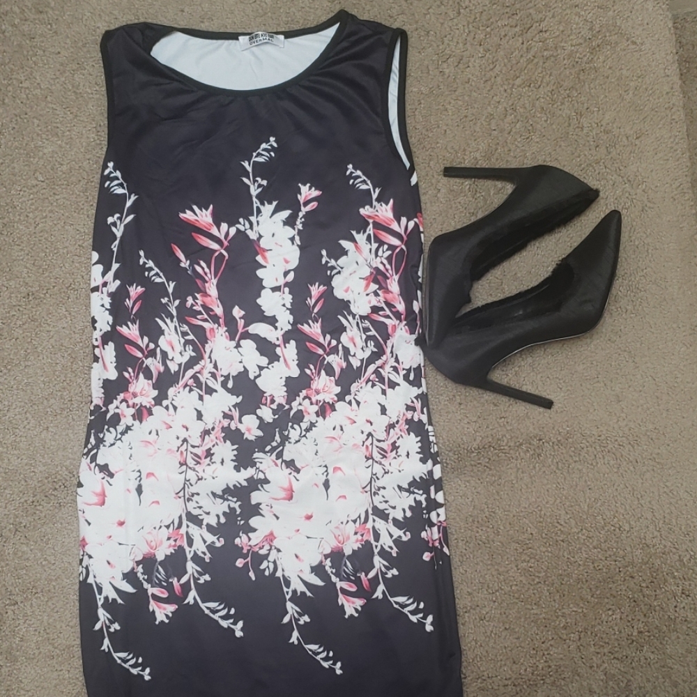 Overmal Dress Black with Pink Flowers